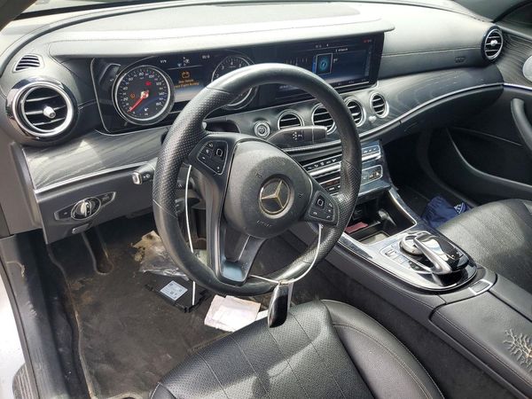 2017 MERCEDES-BENZ E E300-4M