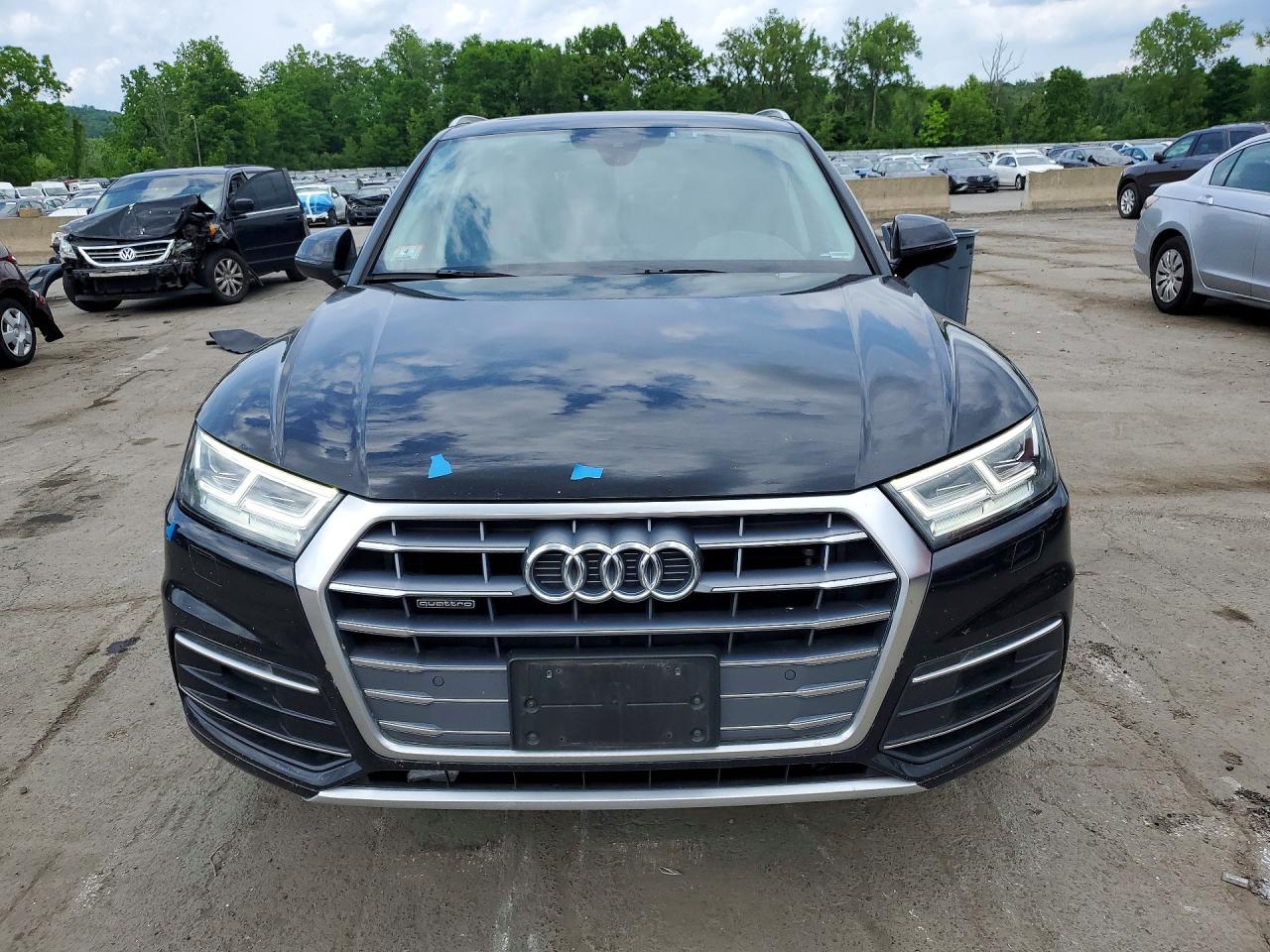 2020 AUDI Q5 quattro Premium Plus