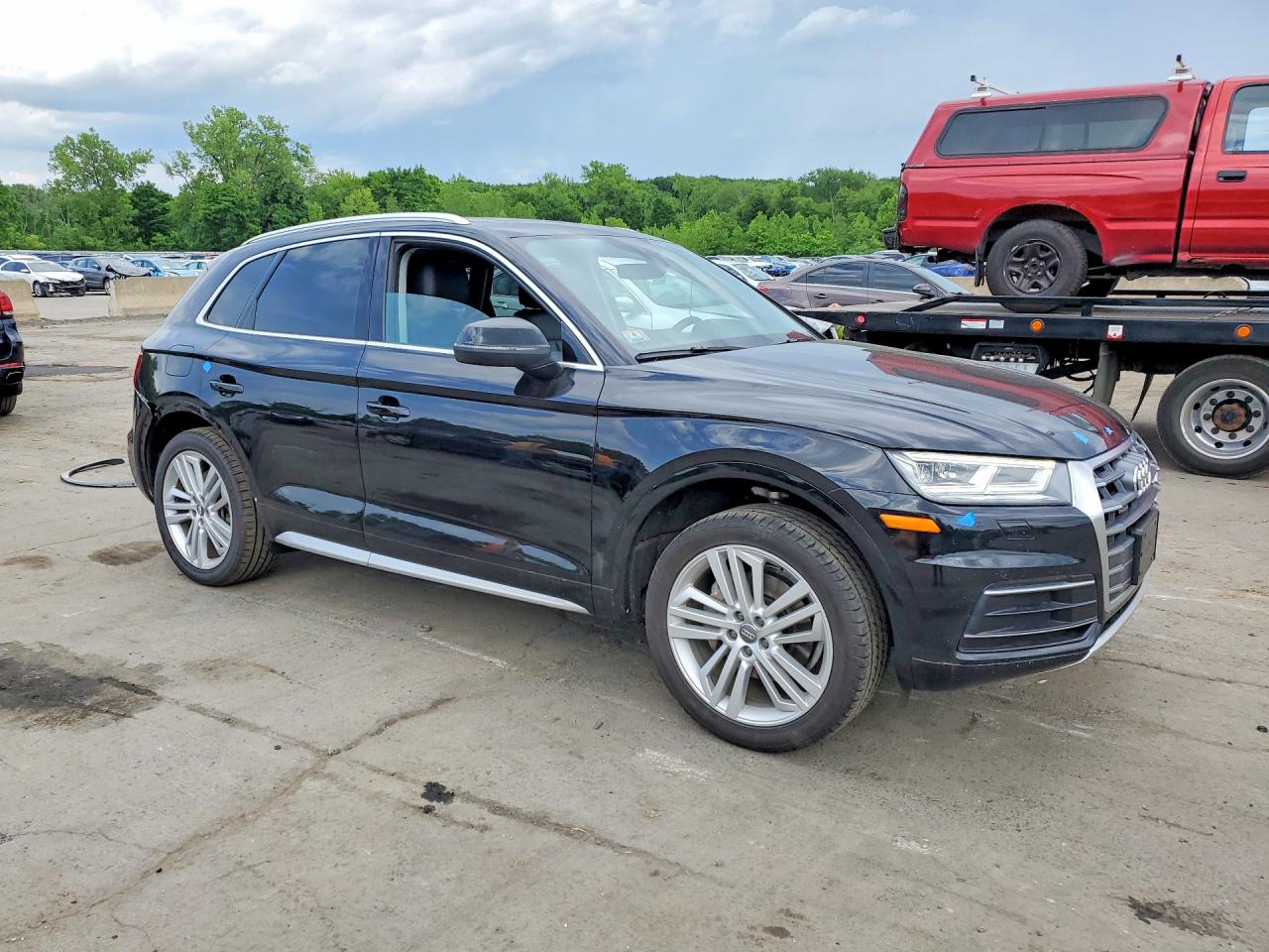2020 AUDI Q5 quattro Premium Plus