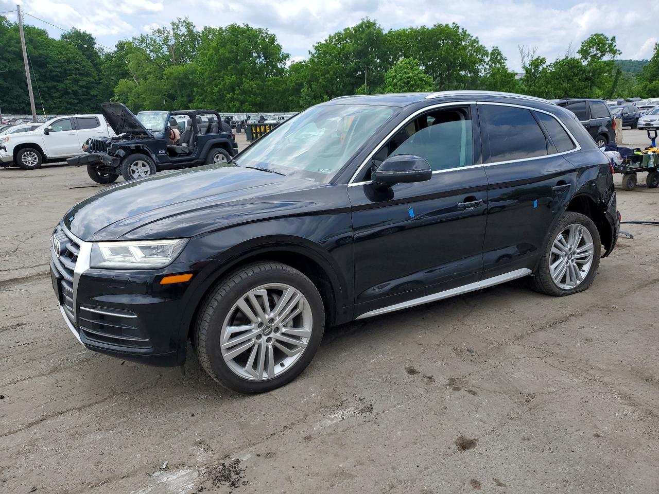 2020 AUDI Q5 quattro Premium Plus