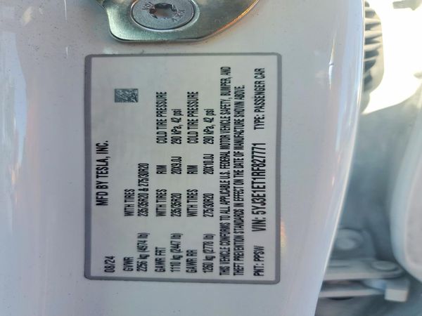 2024 TESLA MODEL 3
