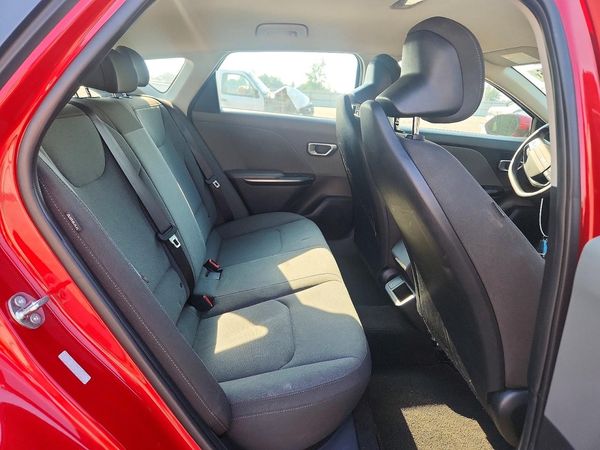 2025 KIA K4 LX, LXS