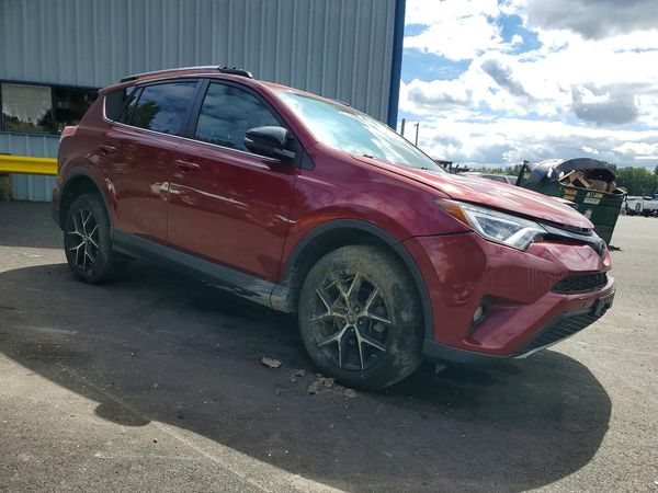 2018 TOYOTA RAV4 SE