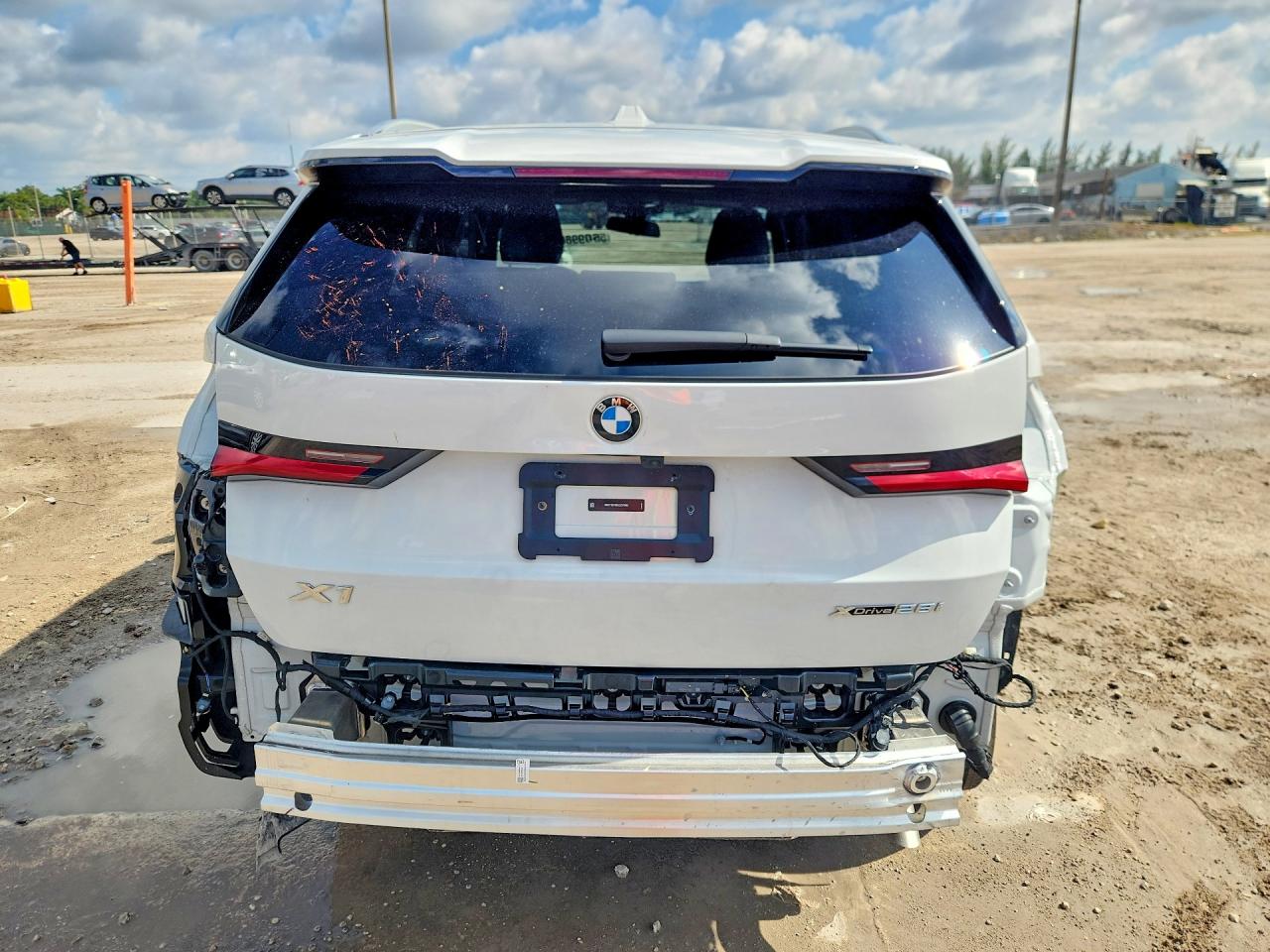 2025 BMW X1
