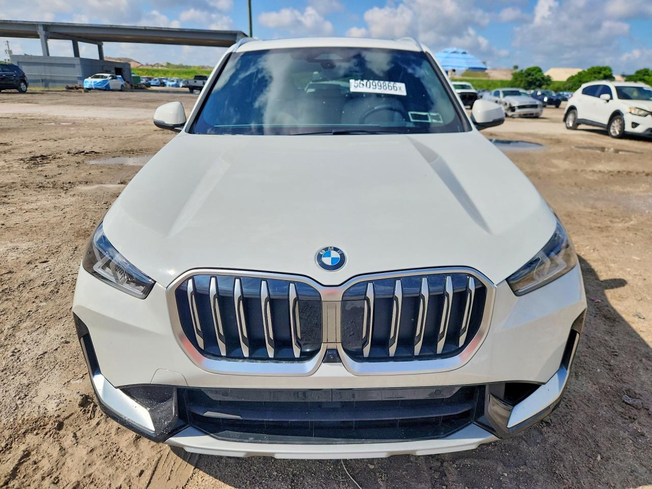 2025 BMW X1