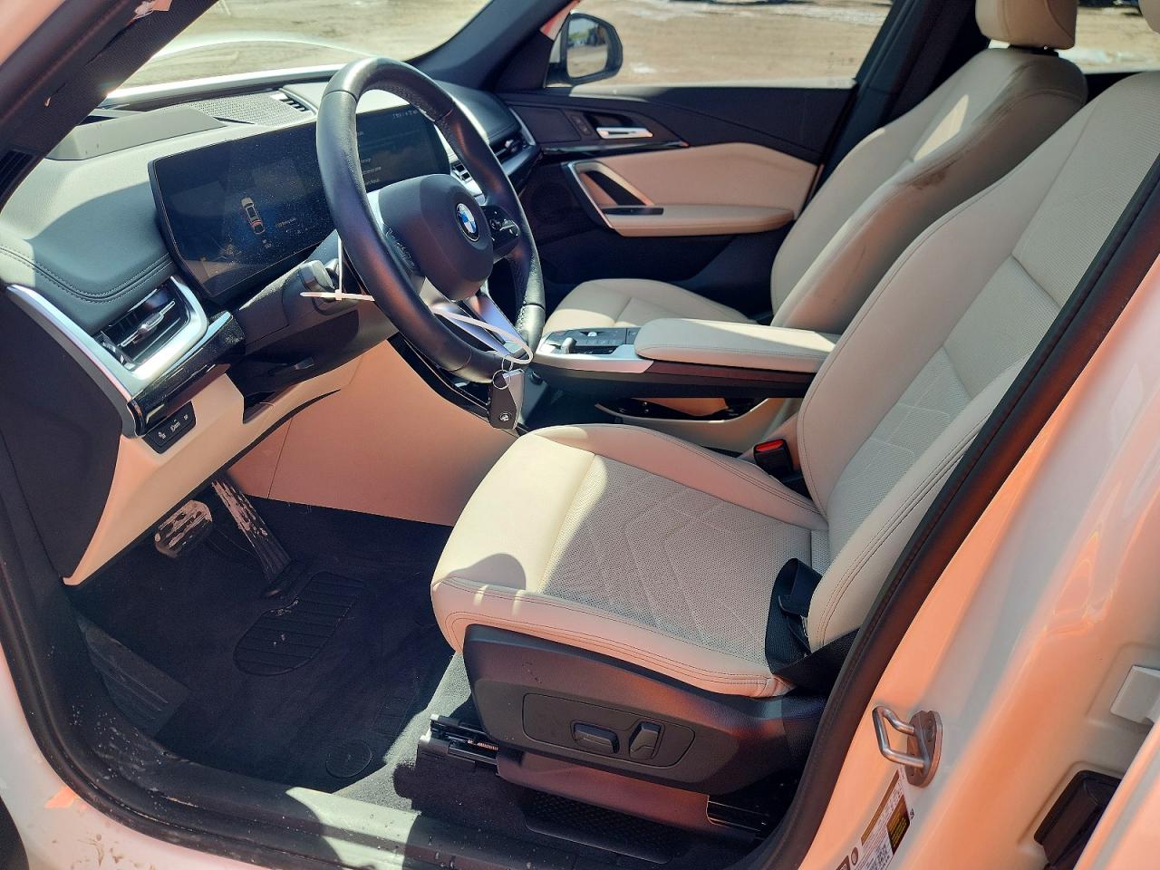 2025 BMW X1