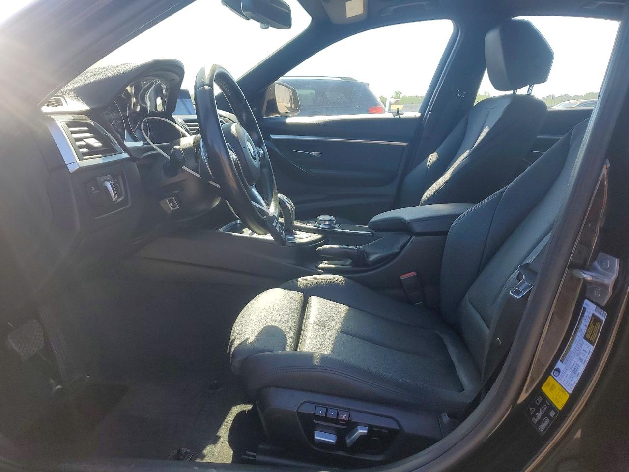 2018 BMW 330 xDrive SA