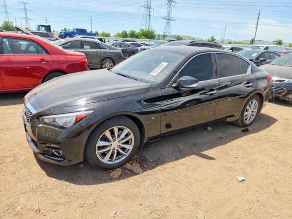 2015 INFINITI Q50