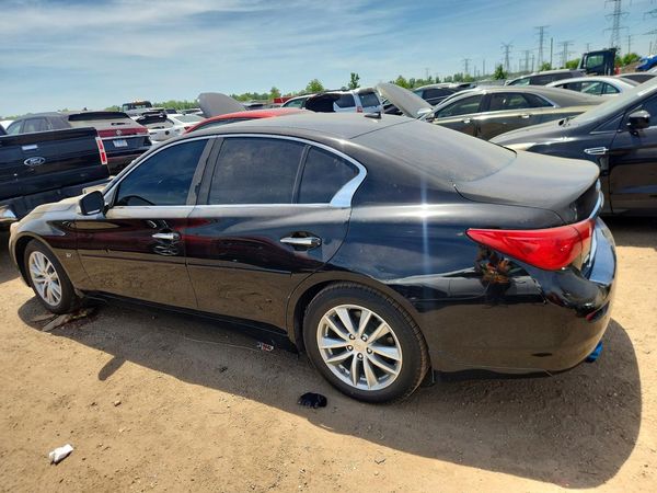 2015 INFINITI Q50