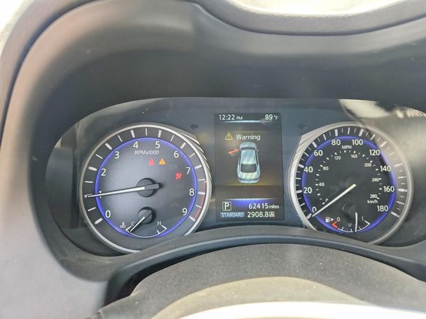 2015 INFINITI Q50