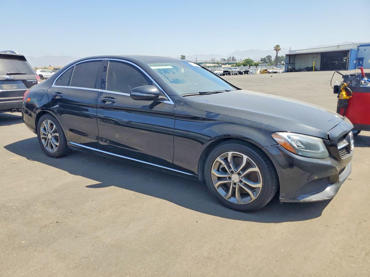 2016 MERCEDES-BENZ C C300