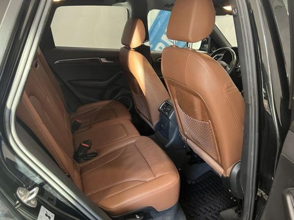 2012 AUDI Q5