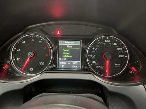 2012 AUDI Q5