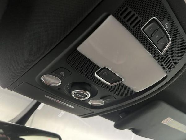 2012 AUDI Q5