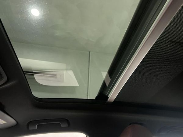 2012 AUDI Q5