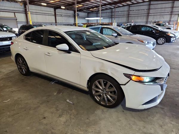 2020 MAZDA 3