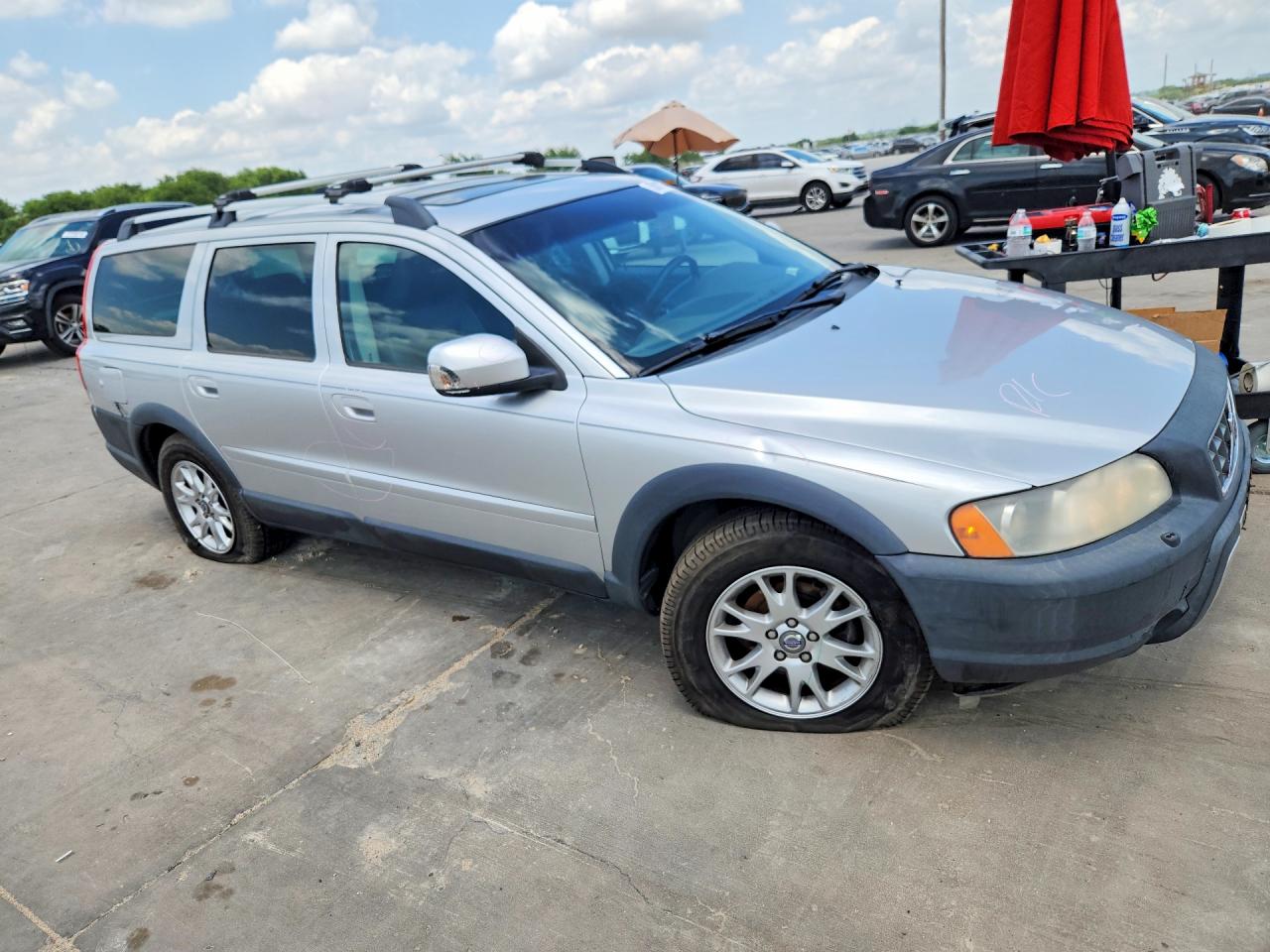 2007 VOLVO XC70