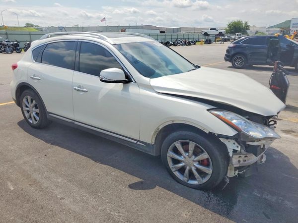 2016 INFINITI QX50