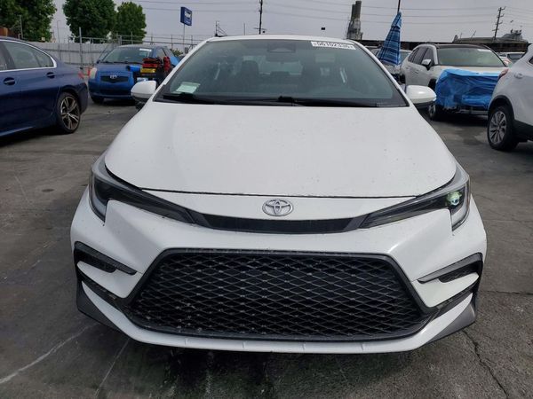 2024 TOYOTA COROLLA