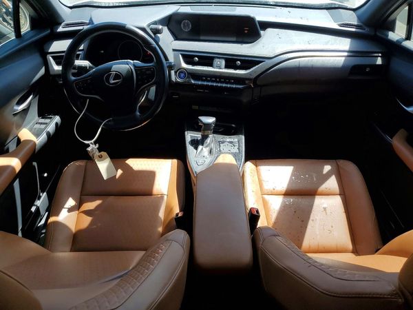 2021 LEXUS UX 250h Base