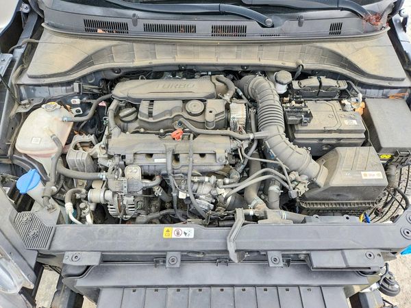 2022 HYUNDAI KONA