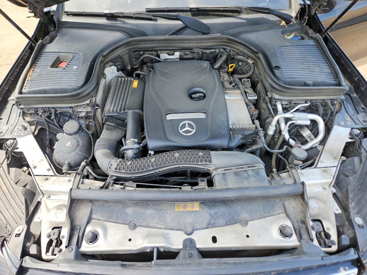 2019 MERCEDES-BENZ GLC GLC 300-4M