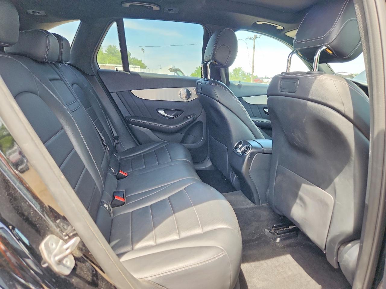 2019 MERCEDES-BENZ GLC GLC 300-4M