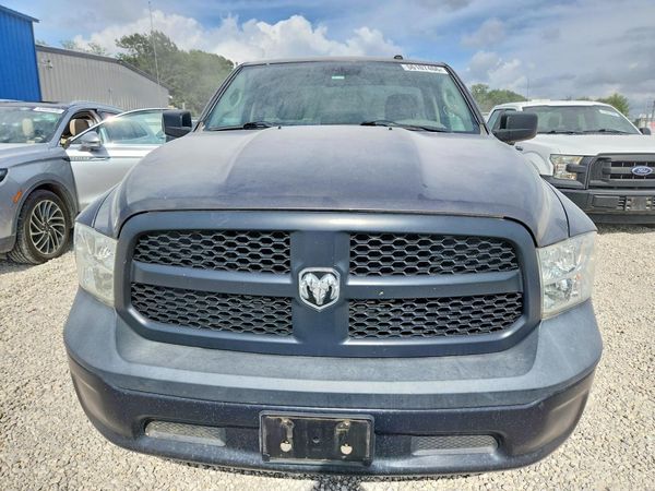 2015 RAM 1500 ST REG CAB 4X2