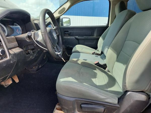 2015 RAM 1500 ST REG CAB 4X2