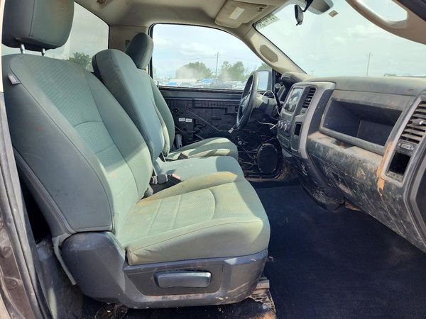 2015 RAM 1500 ST REG CAB 4X2