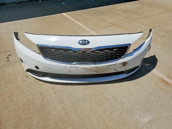 2018 KIA FORTE LX Base