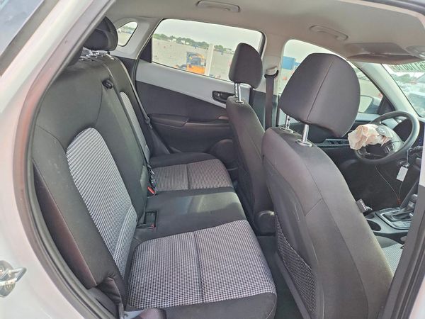 2021 HYUNDAI KONA
