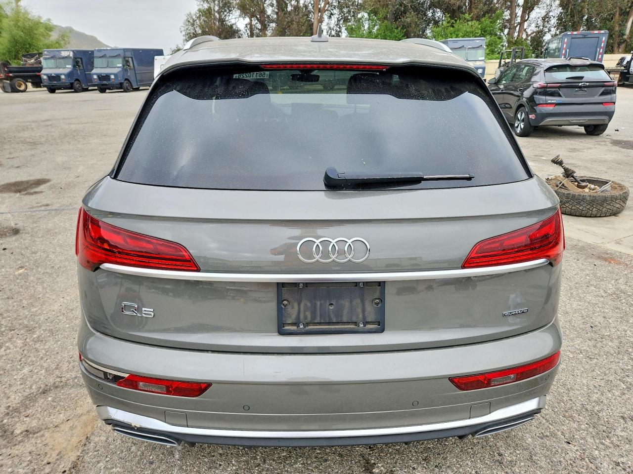 2023 AUDI Q5 S Line quattro Premium