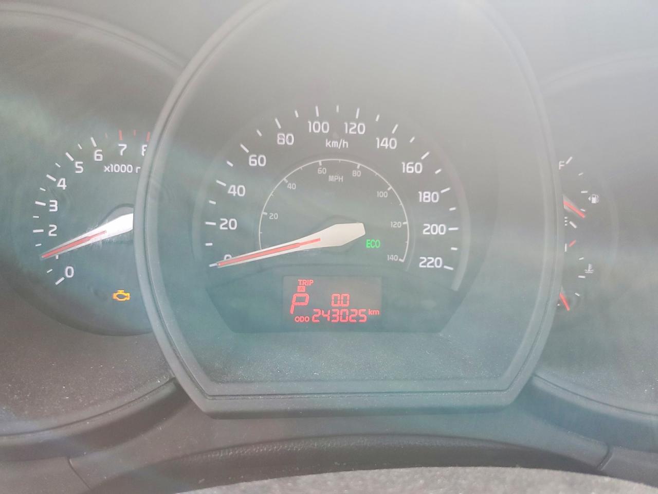 2015 KIA RIO GL - Middle-low