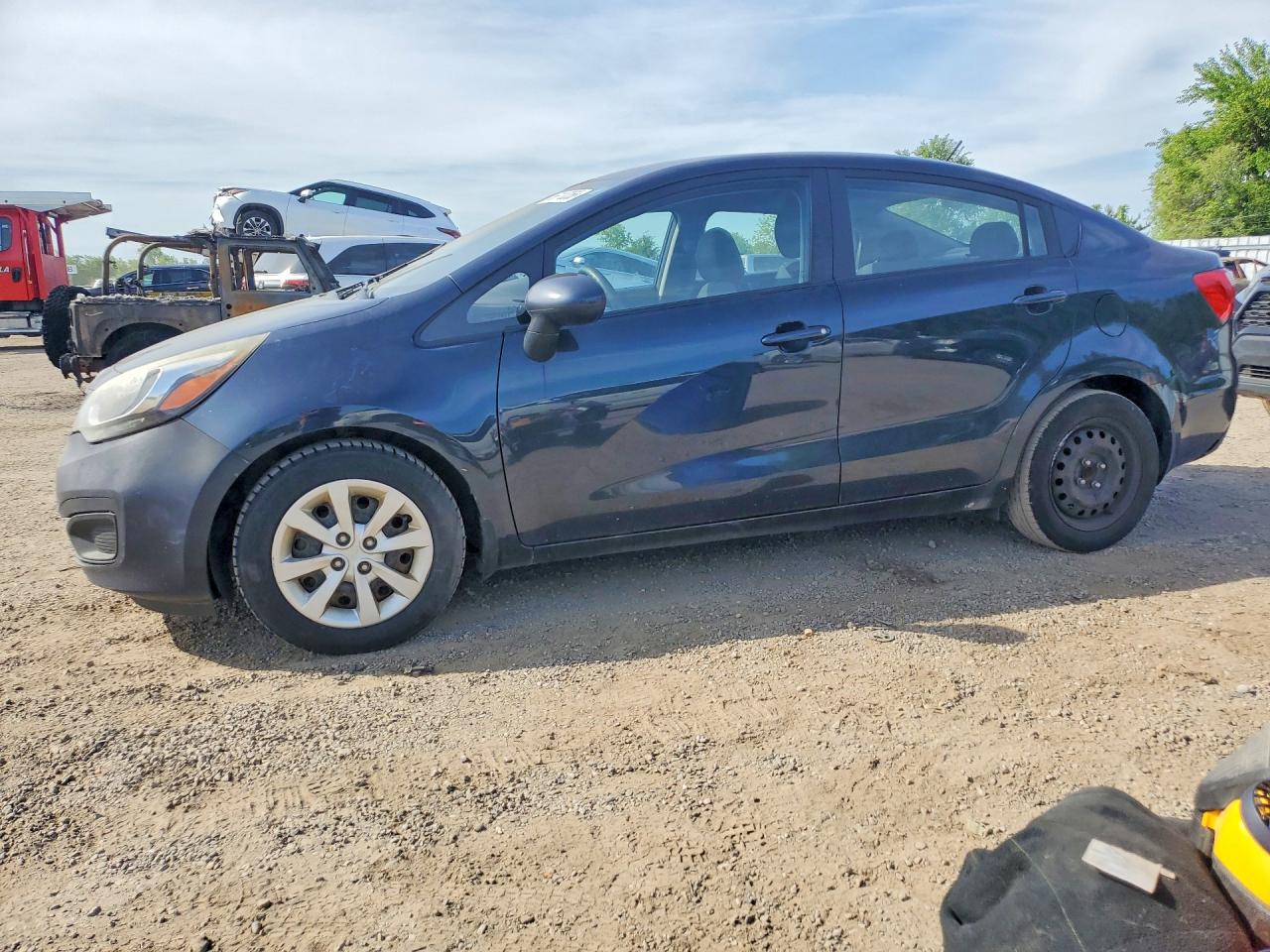 2015 KIA RIO GL - Middle-low