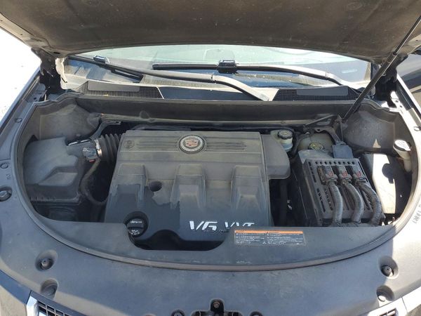 2013 CADILLAC SRX Performance