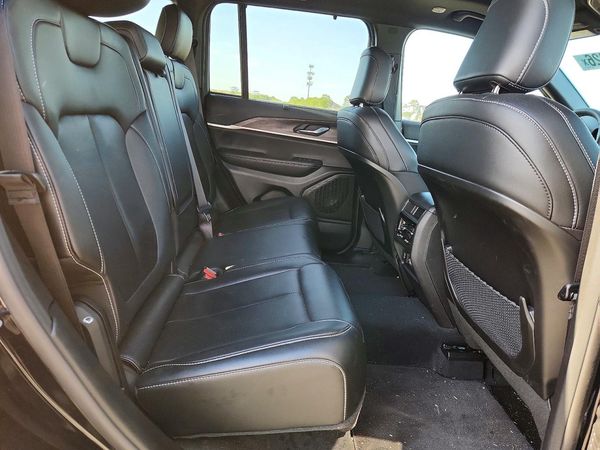 2025 JEEP GRND CHEROKE Limited