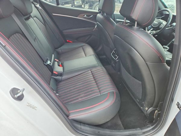 2024 GENESIS G70