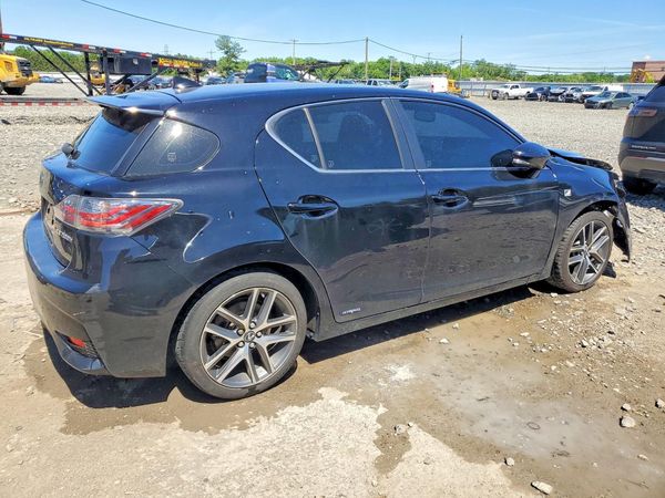2015 LEXUS CT 200h