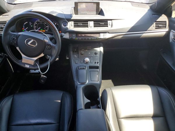 2015 LEXUS CT 200h