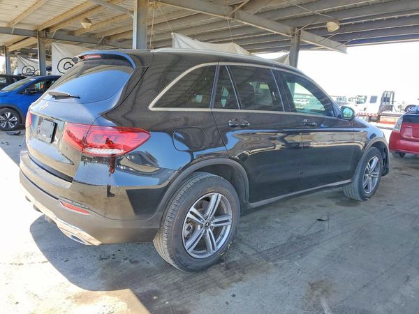 2020 MERCEDES-BENZ GLC GLC300