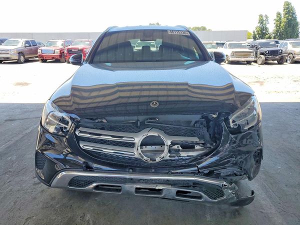 2020 MERCEDES-BENZ GLC GLC300