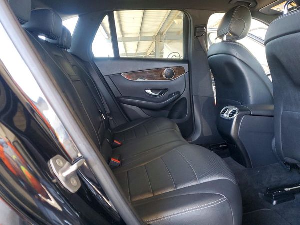 2020 MERCEDES-BENZ GLC GLC300