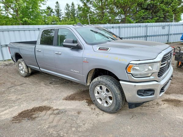 2019 RAM 3500 — Passenger 3/4