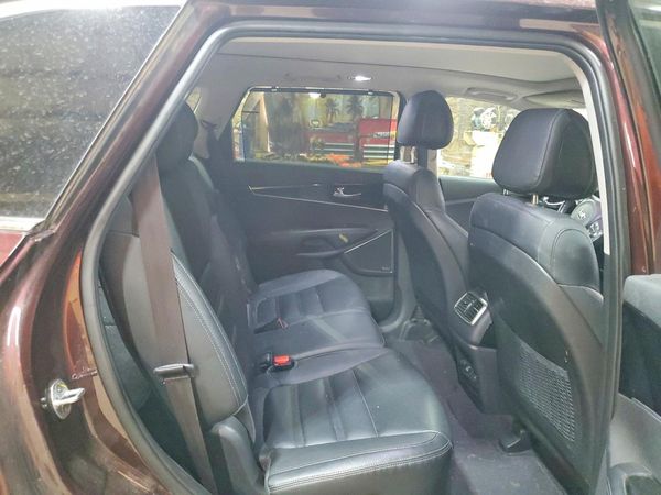 2016 KIA SORENTO SX / SX Limited