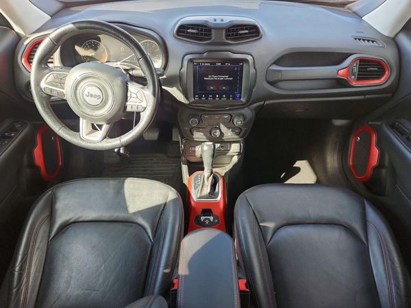 2018 JEEP RENEGADE Trailhawk