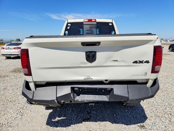 2016 RAM 2500 Laramie