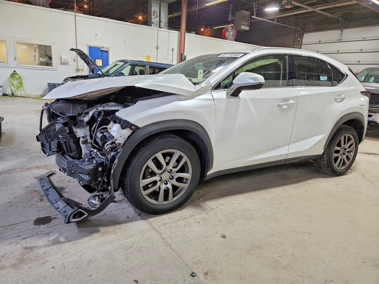 2015 LEXUS NX 200t Luxury