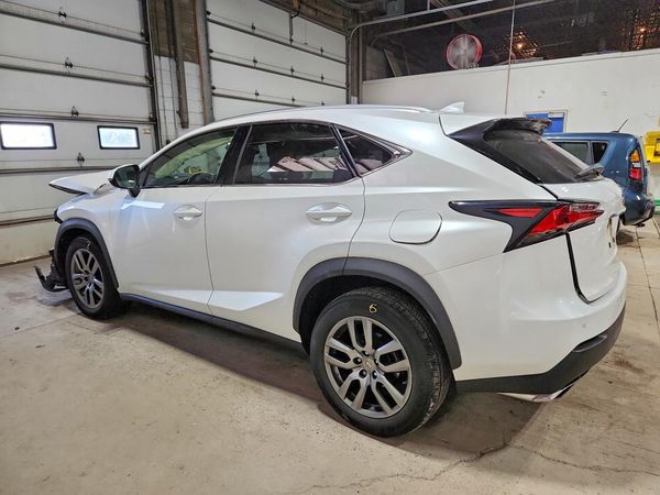 2015 LEXUS NX 200t Luxury