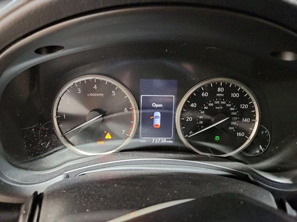2015 LEXUS NX 200t Luxury